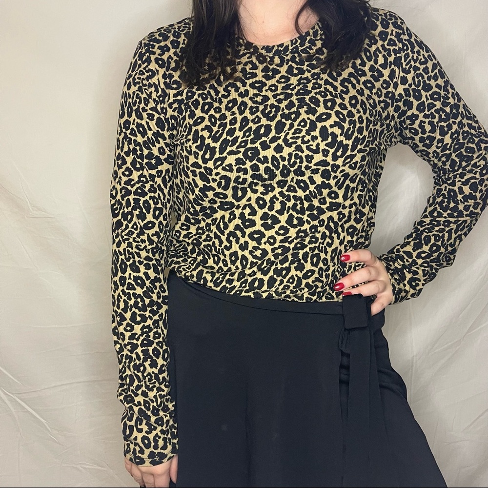 🤍 cheetah print long sleeve shirt 🤍